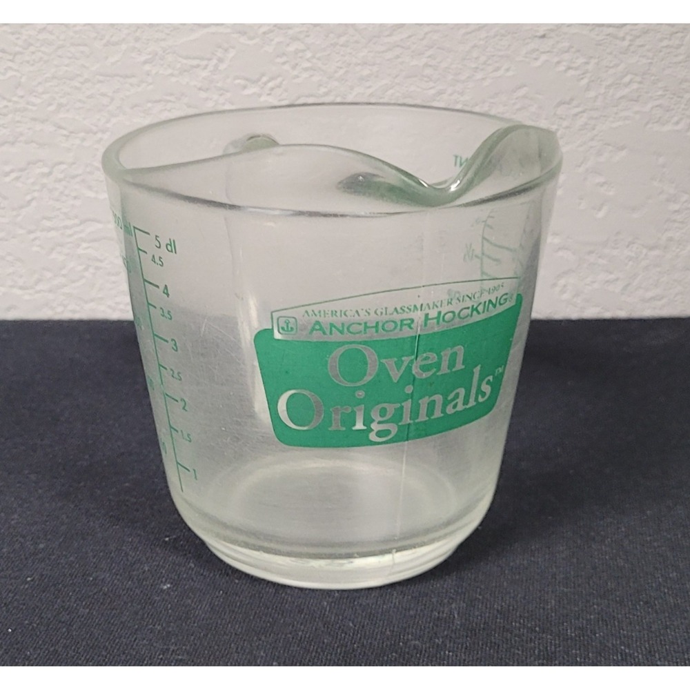 VTG 90s Anchor Hocking Oven Originals 498 2 Cup Glass Measuring Cup Green Letter